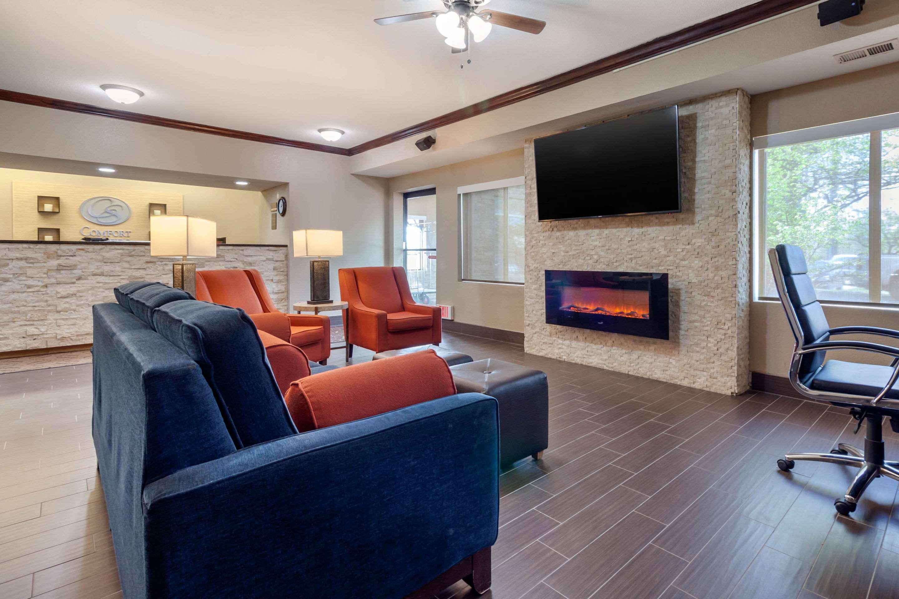 Comfort Suites Omaha East-Council Bluffs Eksteriør bilde
