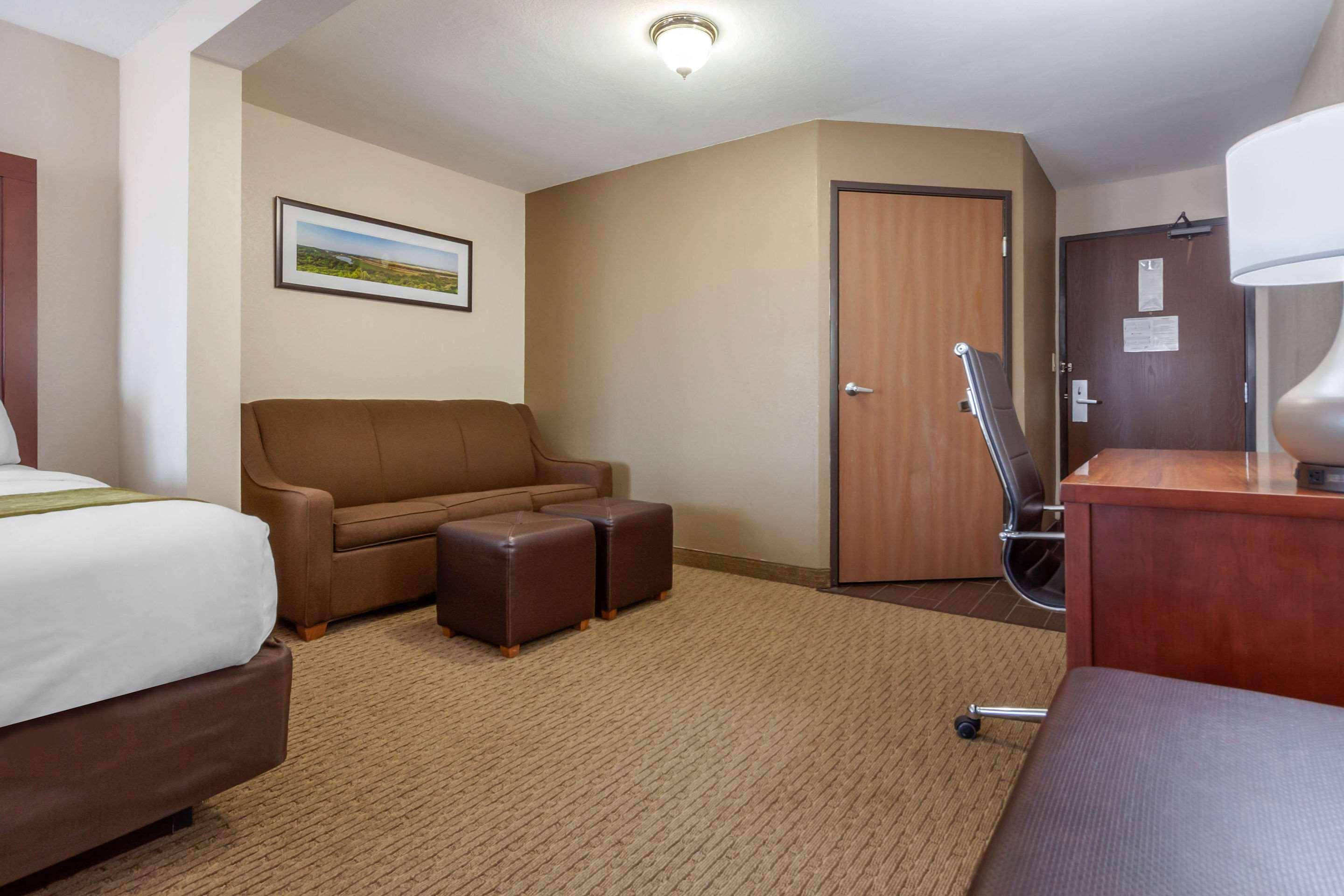 Comfort Suites Omaha East-Council Bluffs Eksteriør bilde
