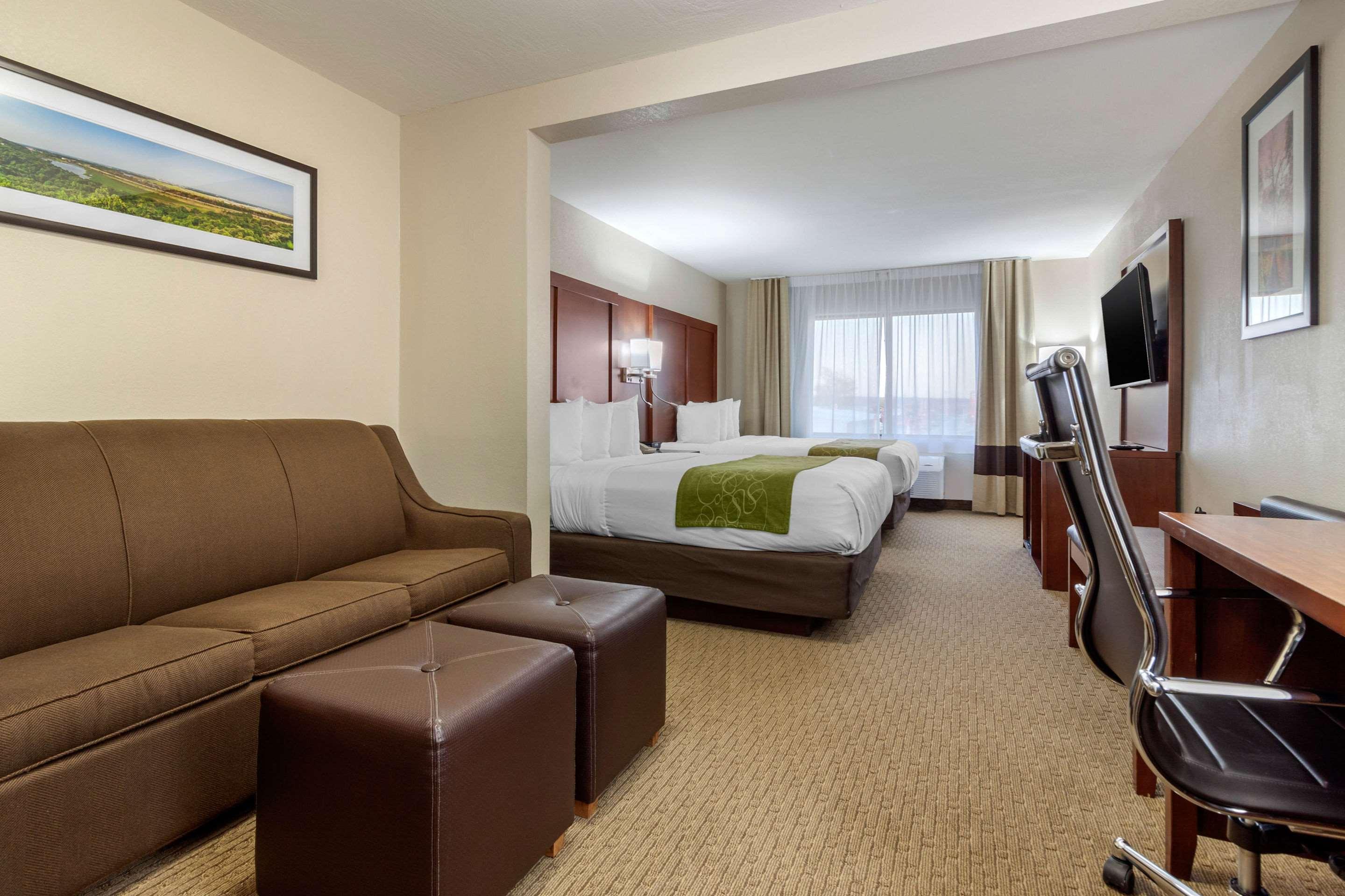 Comfort Suites Omaha East-Council Bluffs Eksteriør bilde